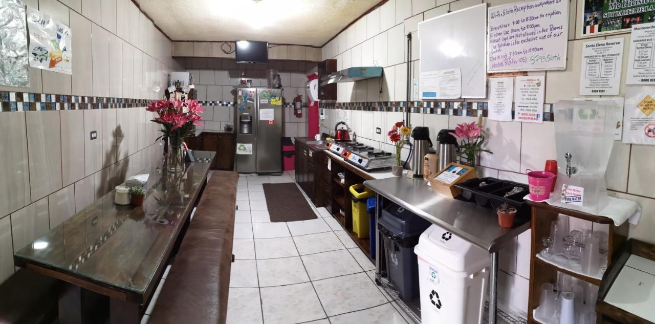 Hotel & Hostel Sloth Backpackers Monteverde Exterior photo